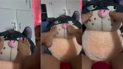 Lizette Dayana passando a mão na xota