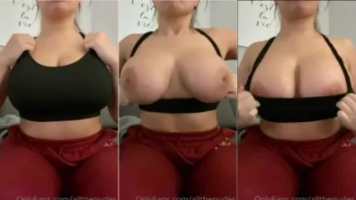 Safadinha Yasmine Fox mostrou os peitos tamanho GG