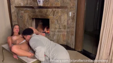 Cintia Colombino privacy da gostosa tatuada com macho sarado