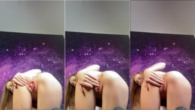 Pyra Fae video da fogosinha loira exibindo sua xota
