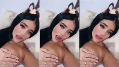 Ana Gandica toda pelada segurando os seios