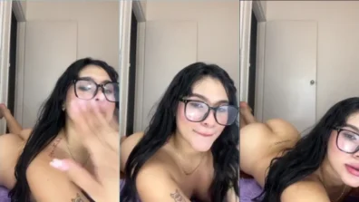 Bella Sommer lindinha deitada pelada sem roupas