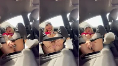 Vazou video da gostosa se masturbando dentro do carro com a escova de cabelos